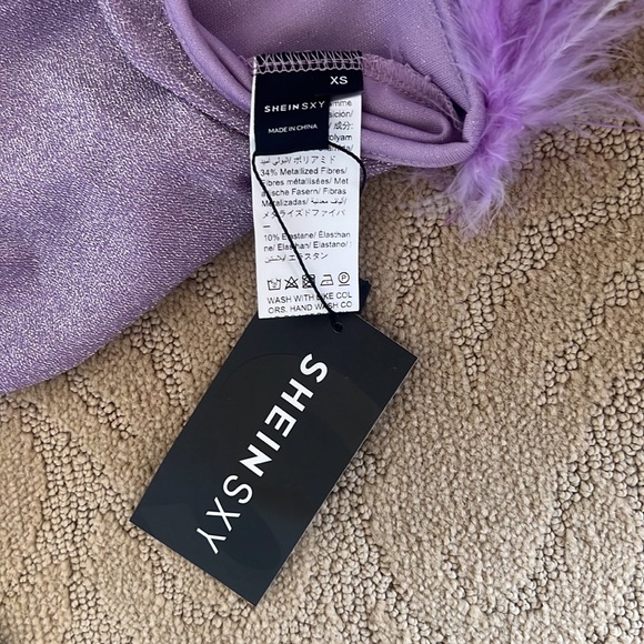 Purple feather top - Picture 3 of 3